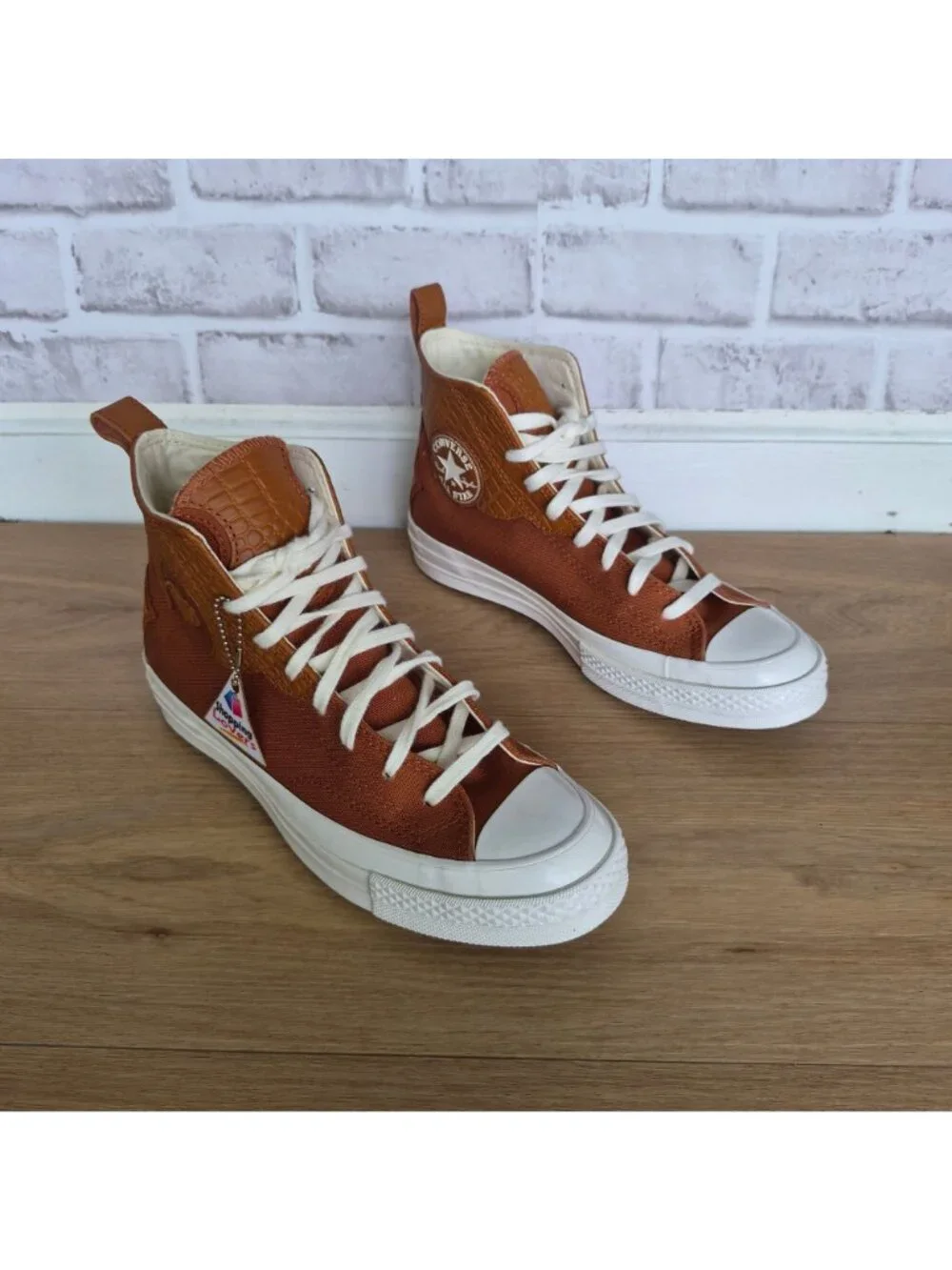 ⭐Converse Chuck 70 High size 6.5 Men's shoes Sneakers Brown White A10334C - Picture 2 of 11